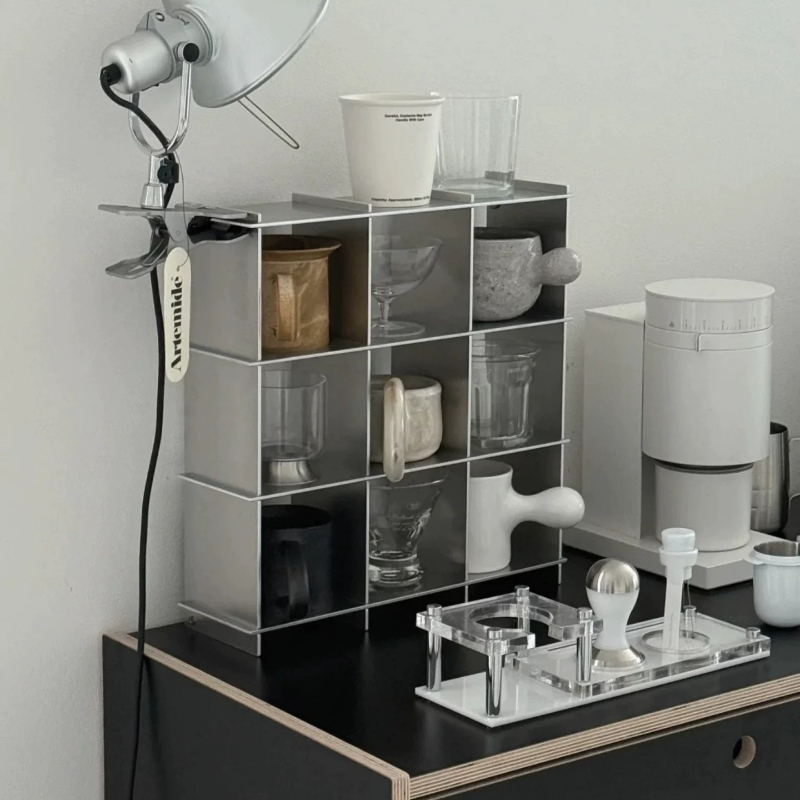 Commercial Kitchen Shed - Scaffale Minimalista in Lega di Alluminio
