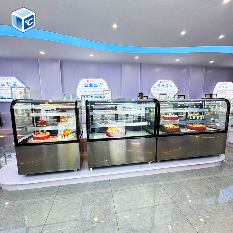 Vetrina Refrigerata Commercial - Refrigerated Display Case recensione e prezzo